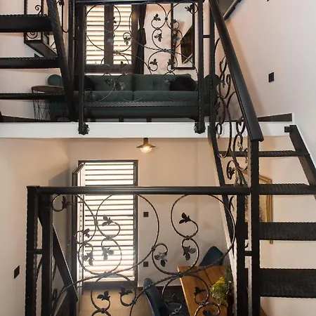 Apartment Amaizing Near Airport